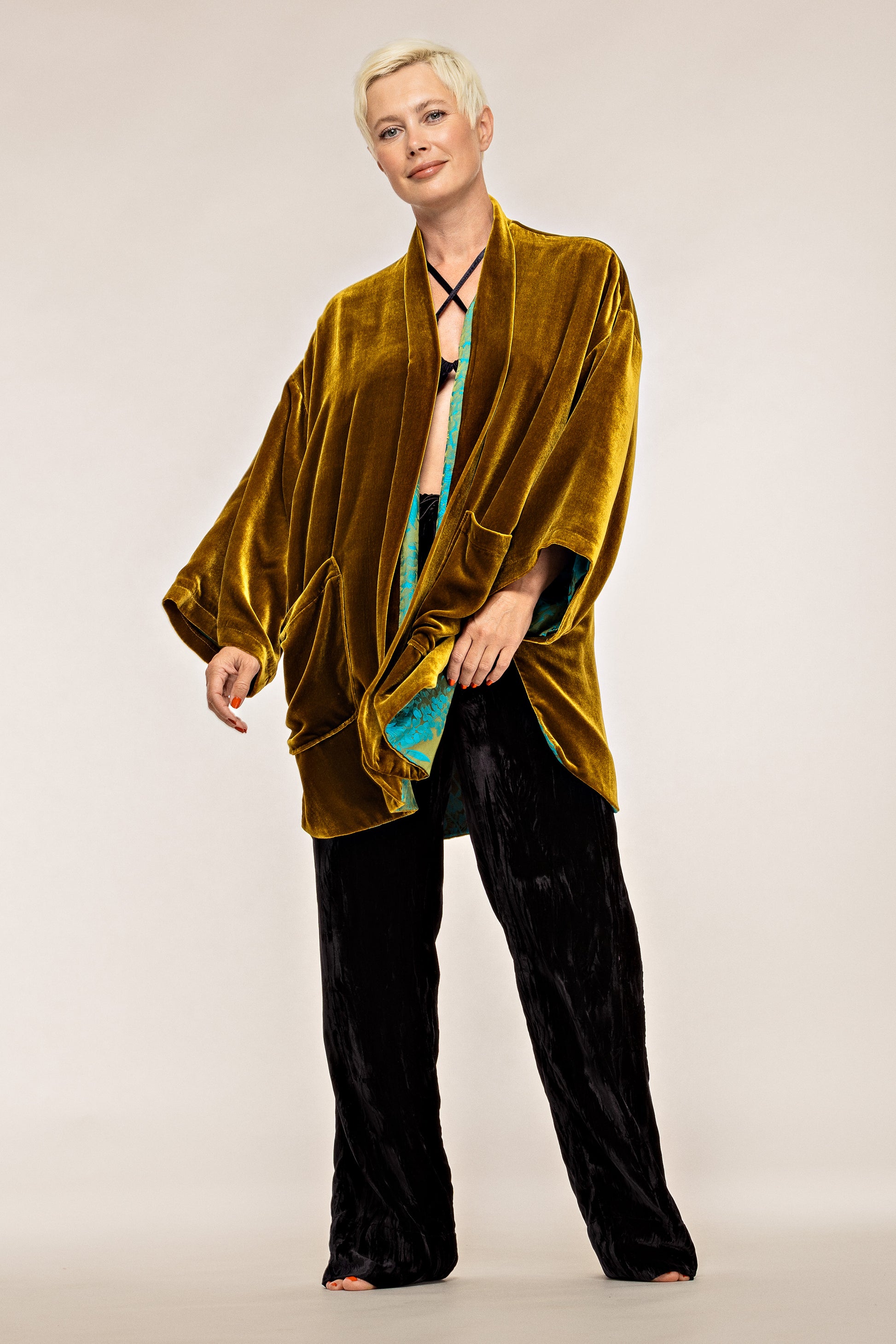 Reversible kimono